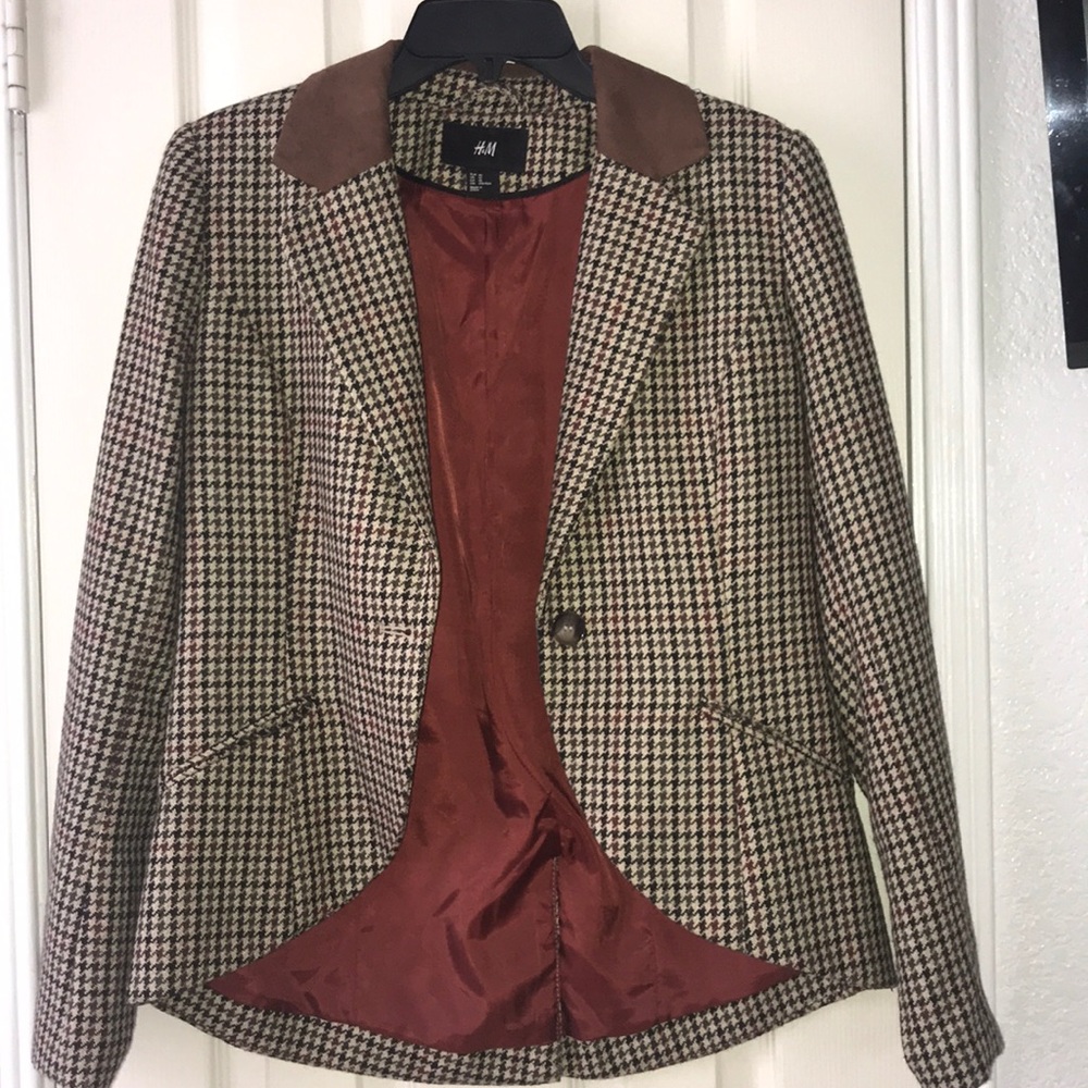 H&M houndstooth women’s blazer elbow patch